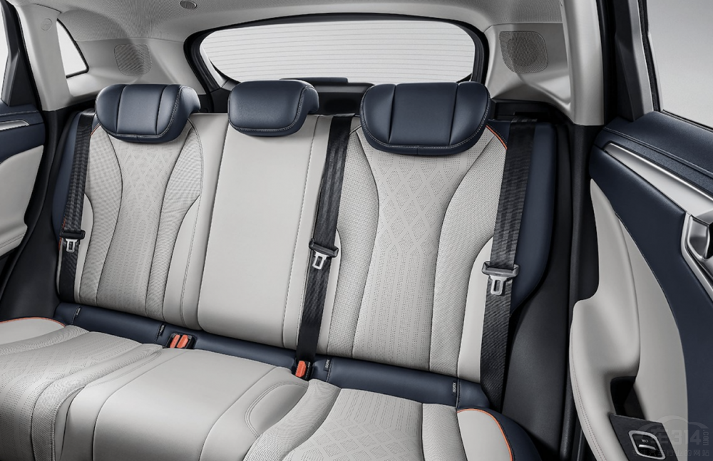 �������SUV��(du��)�ȣ��ȁ���PKκ���l(shu��)��ֵ��