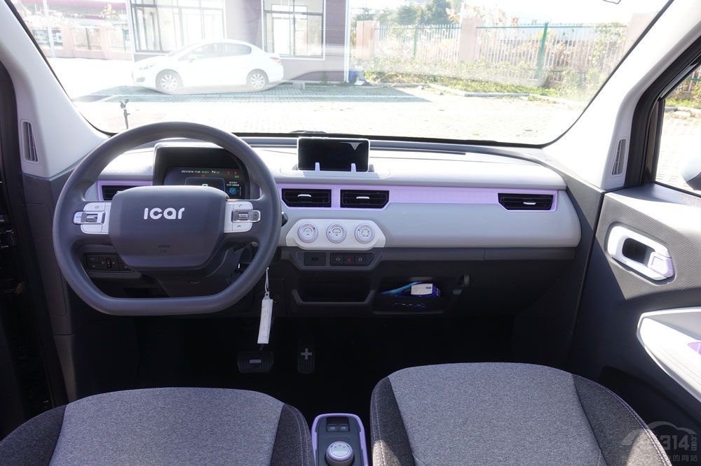 �A��10�fԪ �xQQ�����߀�ǌ��EKiWi EV��