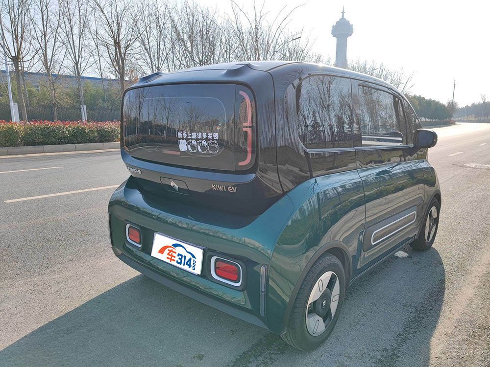 �A��10�fԪ �xQQ�����߀�ǌ��EKiWi EV��