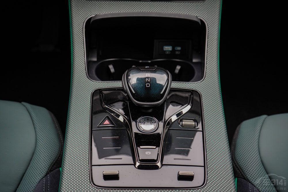 30�f���ܼ�늼��IPK ��˹����(du��)�ȱȁ���