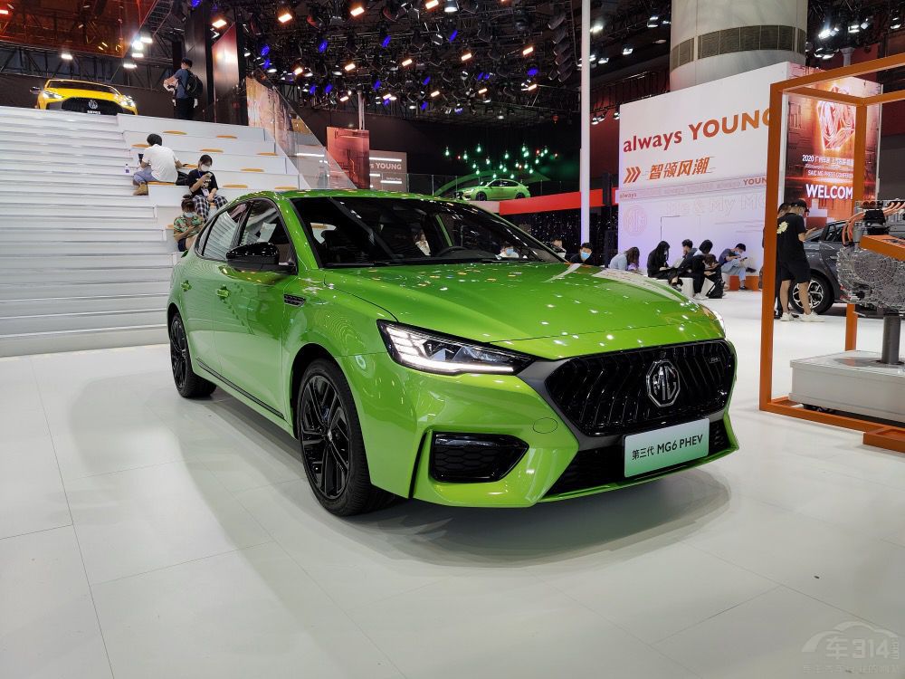 �ȁ�����PLUS DM-i��������6 ��늻��