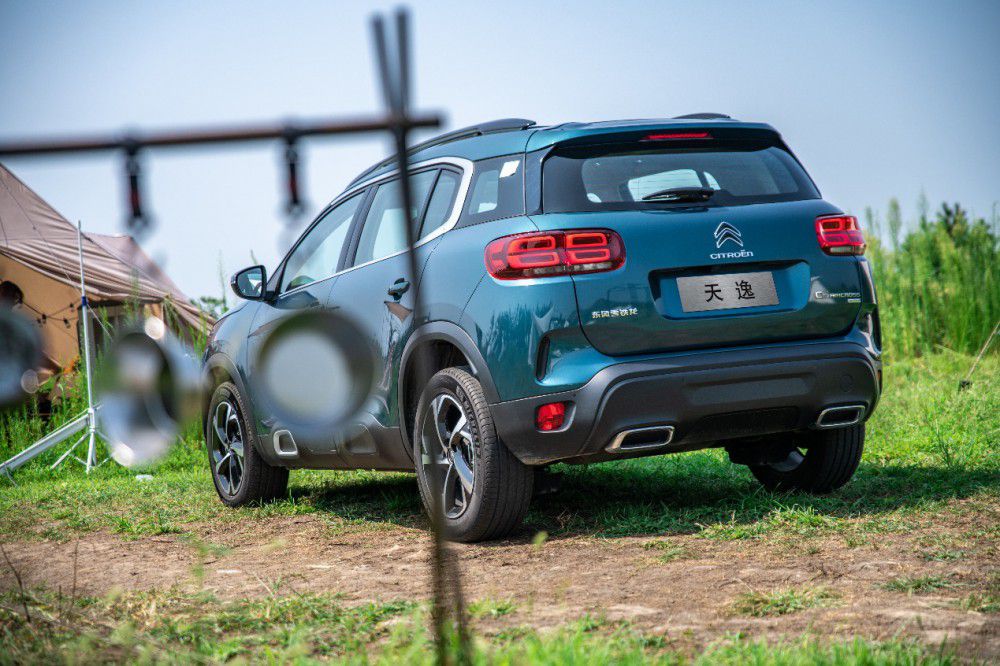 ���{�Οᳱ���u �������㘷�����m������