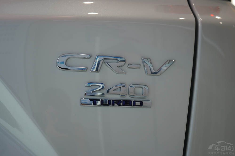 ��ϵ�c���W���A���Q XC40��CR-V��ô�x��