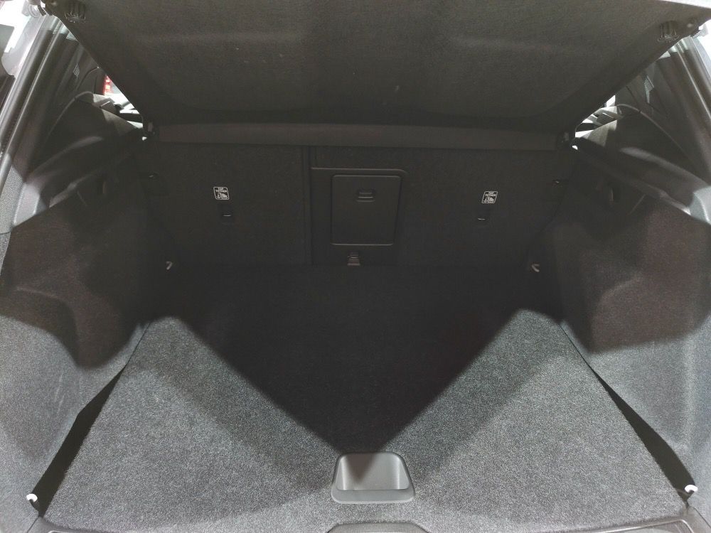 ��ϵ�c���W���A���Q XC40��CR-V��ô�x��