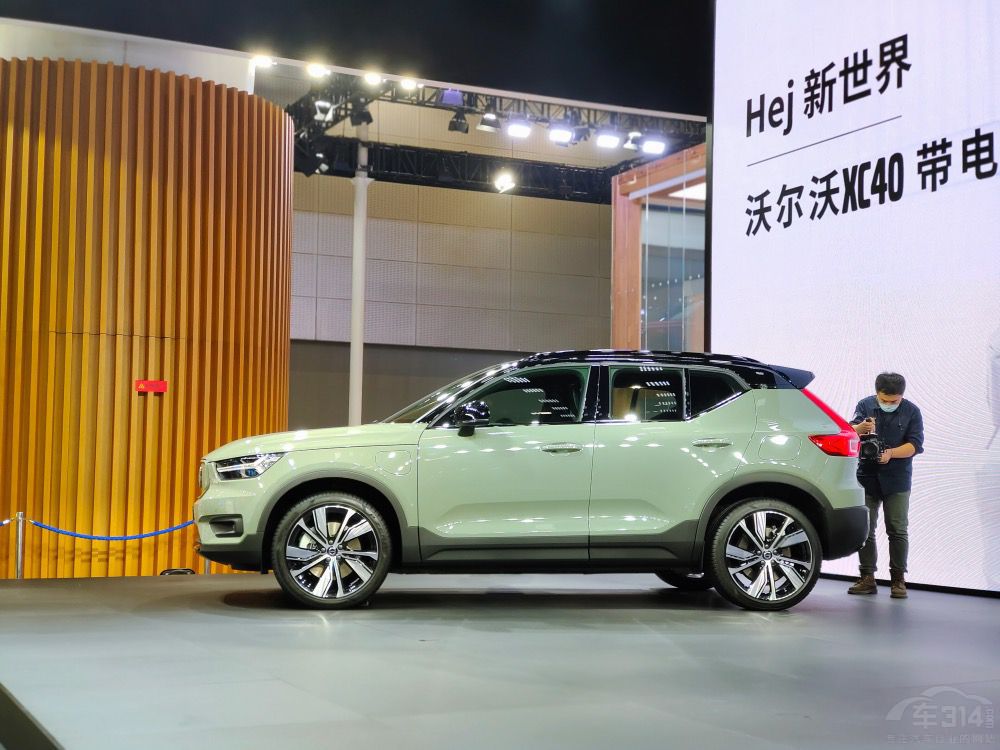��ϵ�c���W���A���Q XC40��CR-V��ô�x��