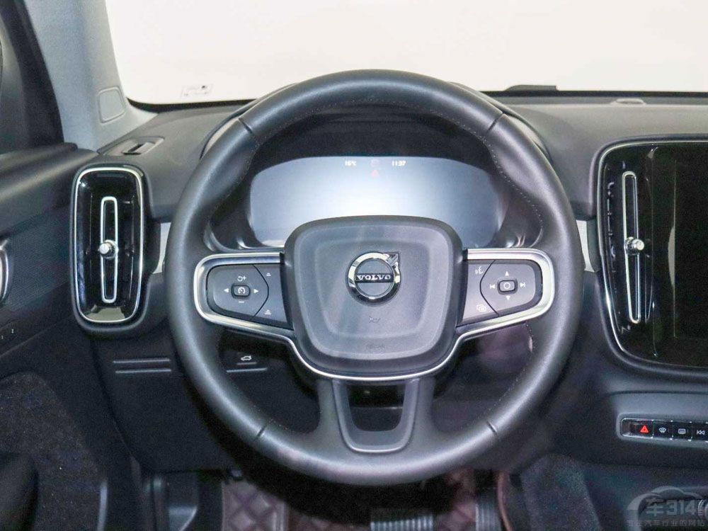 ��ϵ�c���W���A���Q XC40��CR-V��ô�x��