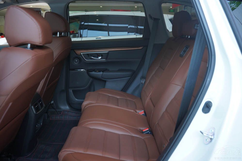 ��ϵ�c���W���A���Q XC40��CR-V��ô�x��