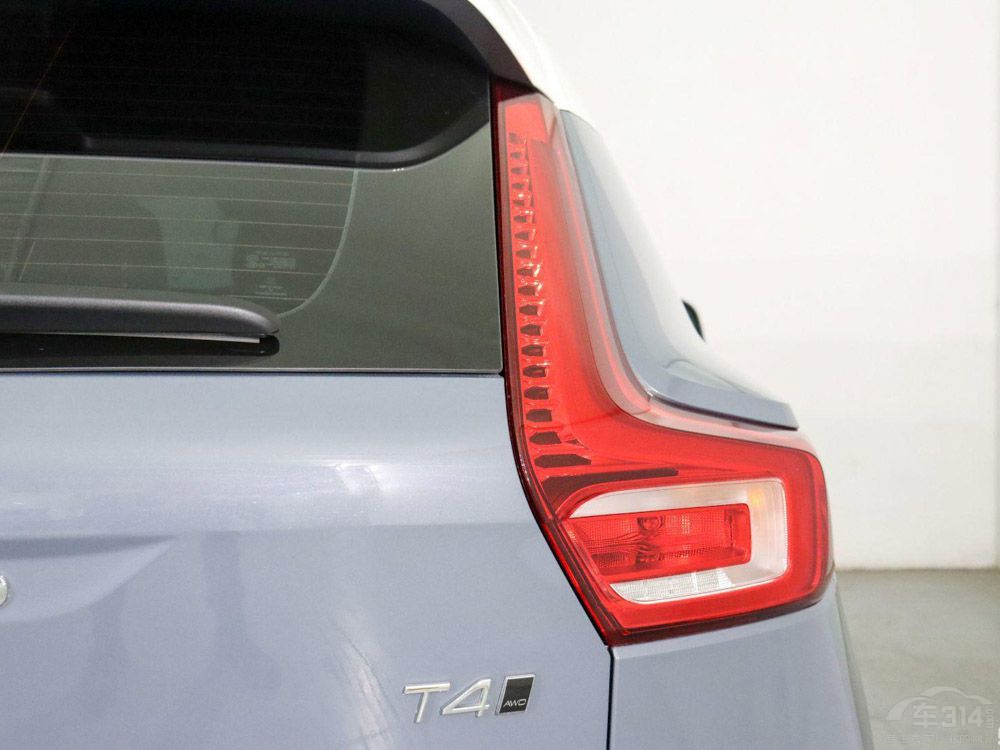 ��ϵ�c���W���A���Q XC40��CR-V��ô�x��