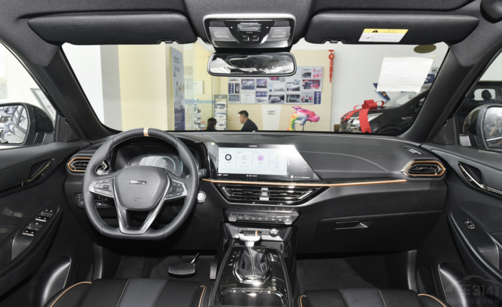 ����M6 PLUS���W��X5 �l����SUV�컨�壿