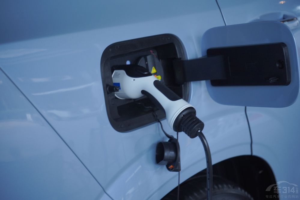 ��8 PLUS�H�ie+�����L���W��Z6 iDD ��