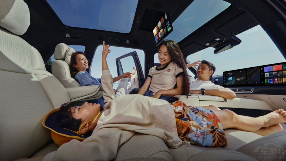 ��м����ONE ����M7�c����L9��(du��)�������