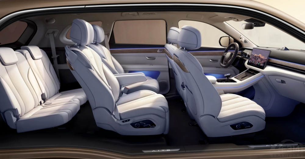 ��м����ONE ����M7�c����L9��(du��)����Σ�