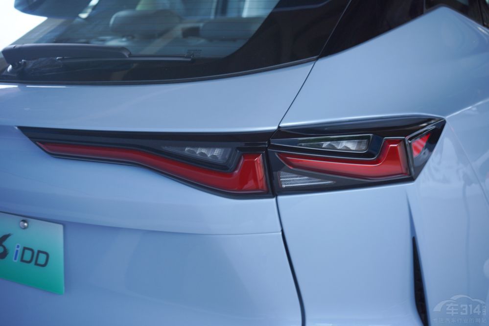 ��8 PLUS�H�ie+�����L���W��Z6 iDD ��