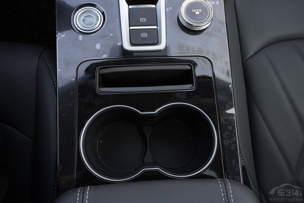 ��8 PLUS�H�ie+�����L���W��Z6 iDD ��