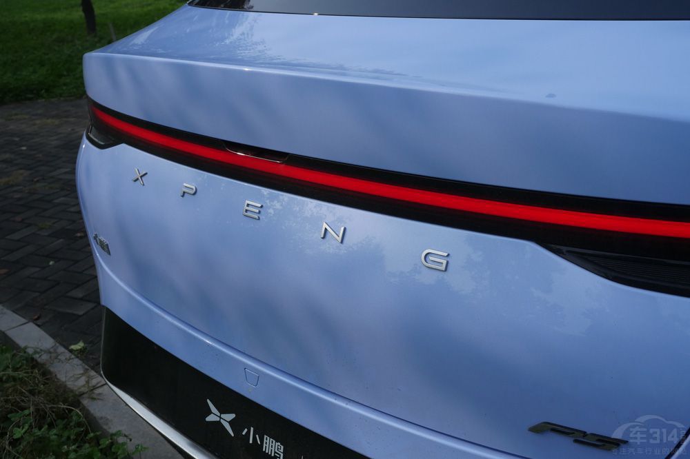 �L�����{SL03��С�iP5�����l��ֵ���x��