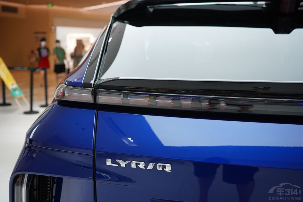 �P������LYRIQ�J���ε��ES7ԓ��ô�x��