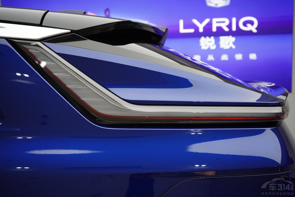 �P������LYRIQ�J���ε��ES7ԓ��ô�x��