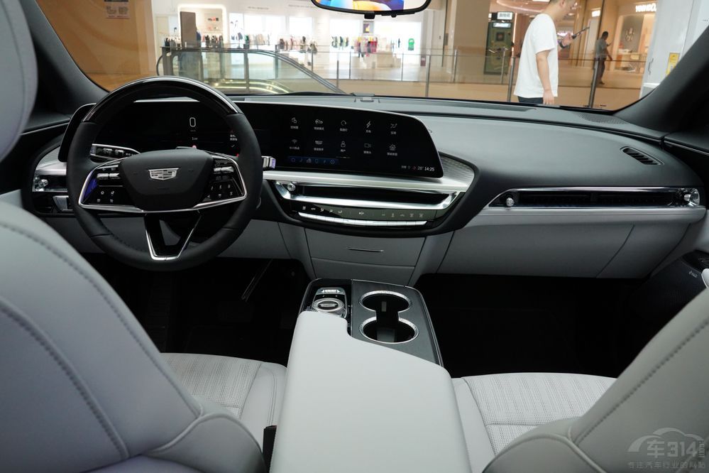 �P������LYRIQ�J���ε��ES7ԓ��ô�x��