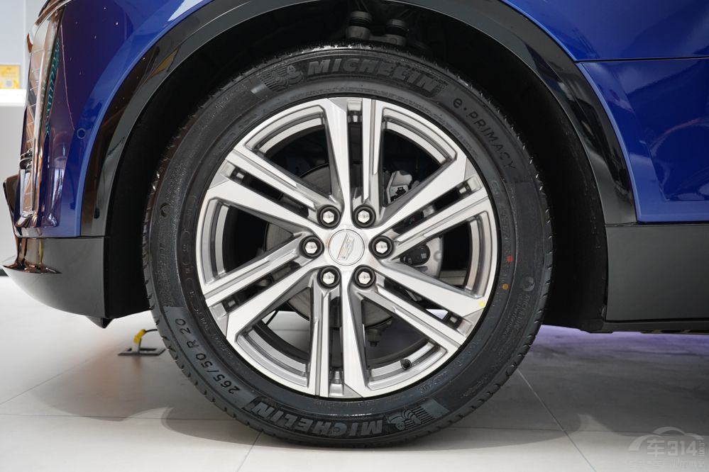 �P������LYRIQ�J���ε��ES7ԓ��ô�x��