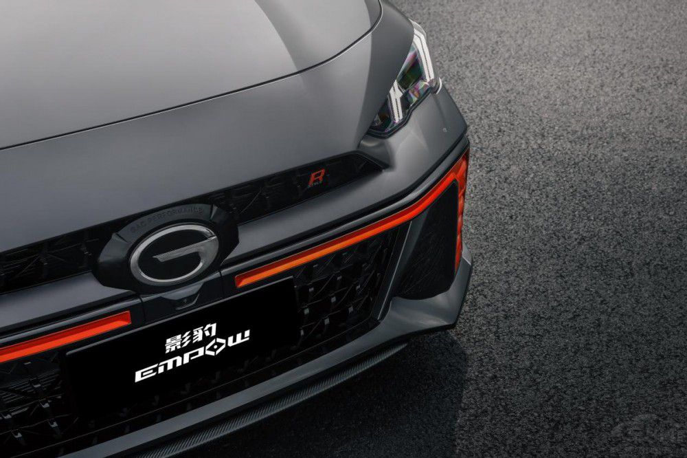 �xӰ��R-styleِ����߀���L��UNI-V 1.5T��