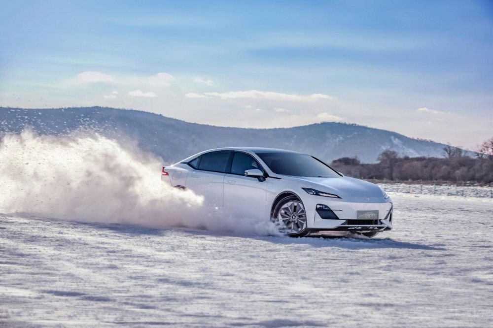 �L�����{(l��n)SL03����PLUS DM-i �l��ֵ���I��