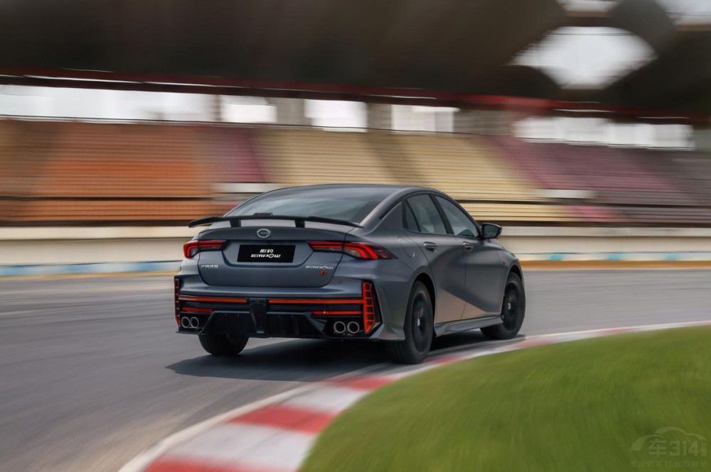 �xӰ��R-styleِ����߀���L��UNI-V 1.5T��