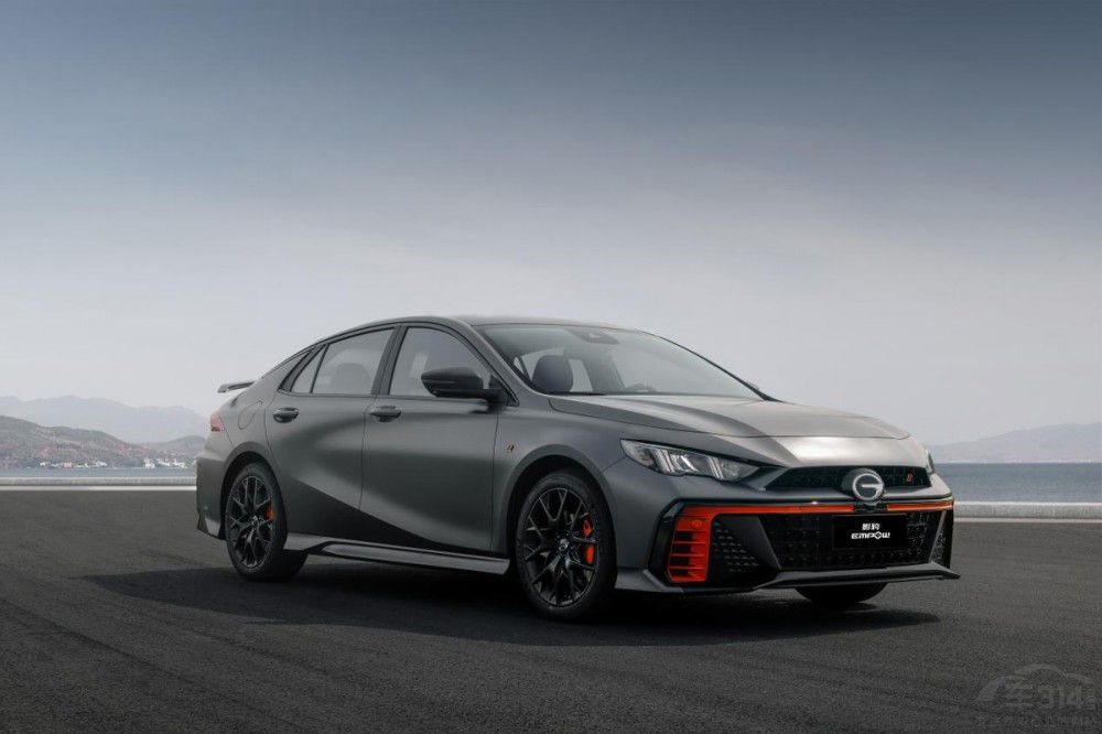 �xӰ��R-styleِ����߀���L��UNI-V 1.5T��