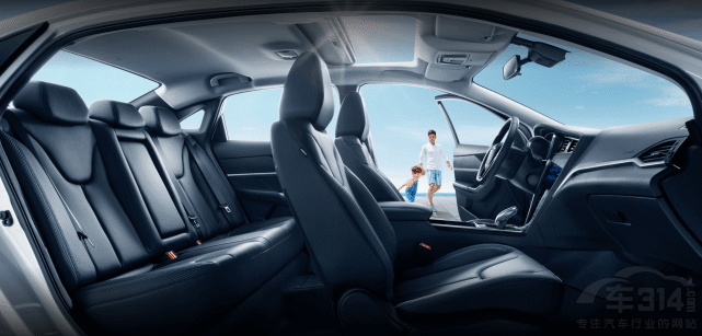 ����С���� ���{(l��n)SL03�͆���D60EV�l����(qi��ng)��