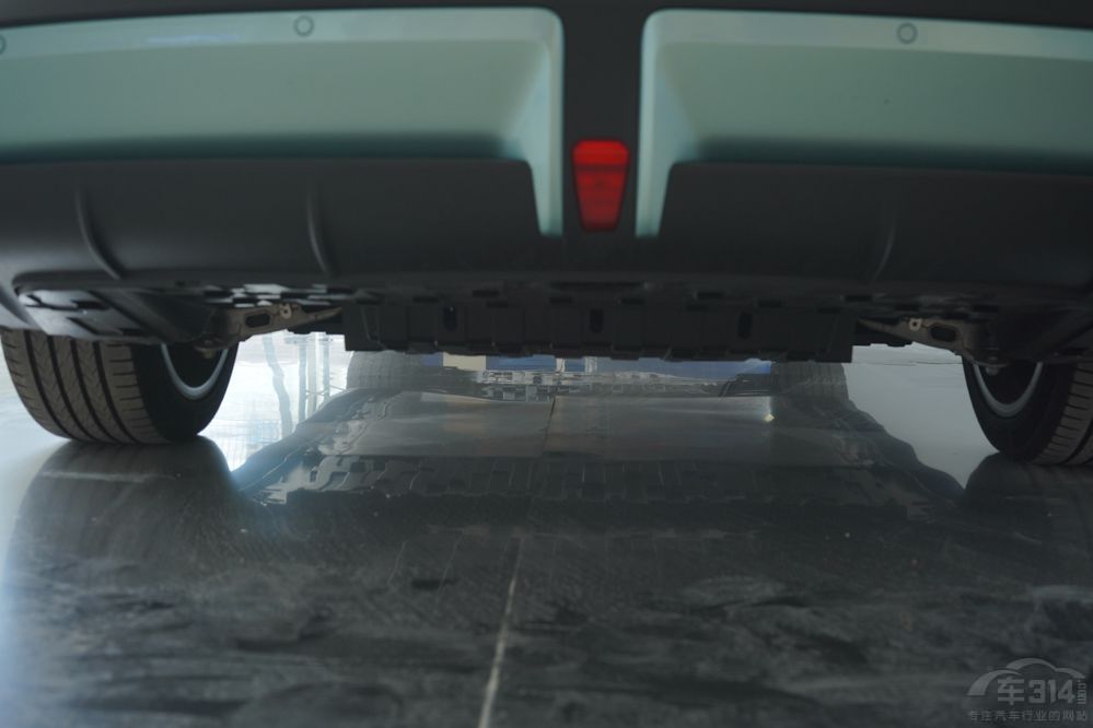 ����С���� ���{(l��n)SL03�͆���D60EV�l����(qi��ng)��