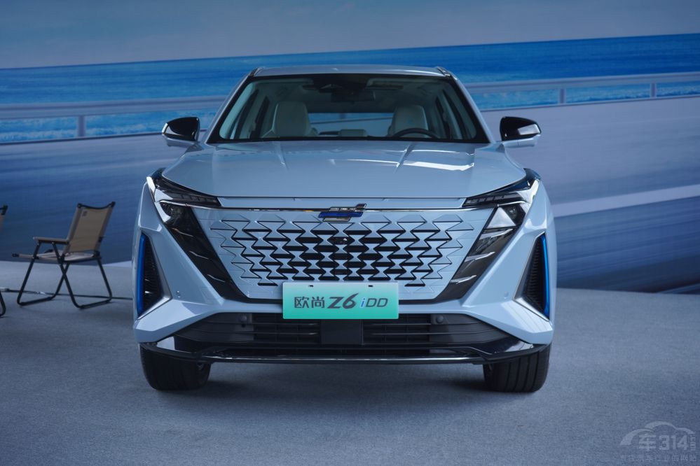 �ϰ�����SUV��� Ħ��DHT-PHEV�I(l��ng)���