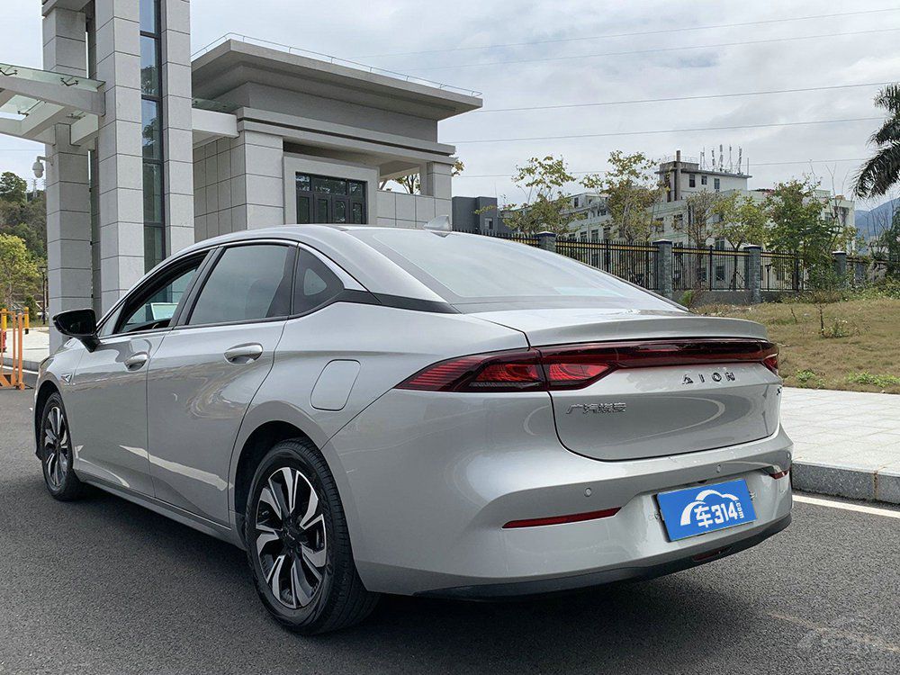 ����AION S�������{SL03 �l���m�ϼ�����