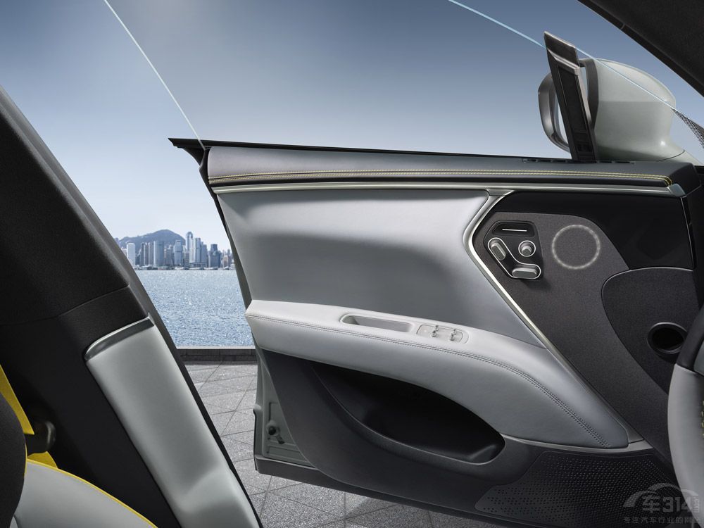 ���S��11���Șs��RX8 �l�Č�������һ�I��