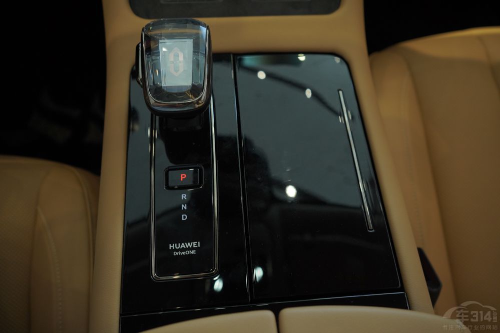 ȫ��̽�U�ߌ��Ȇ���M7 ������֮���l���A