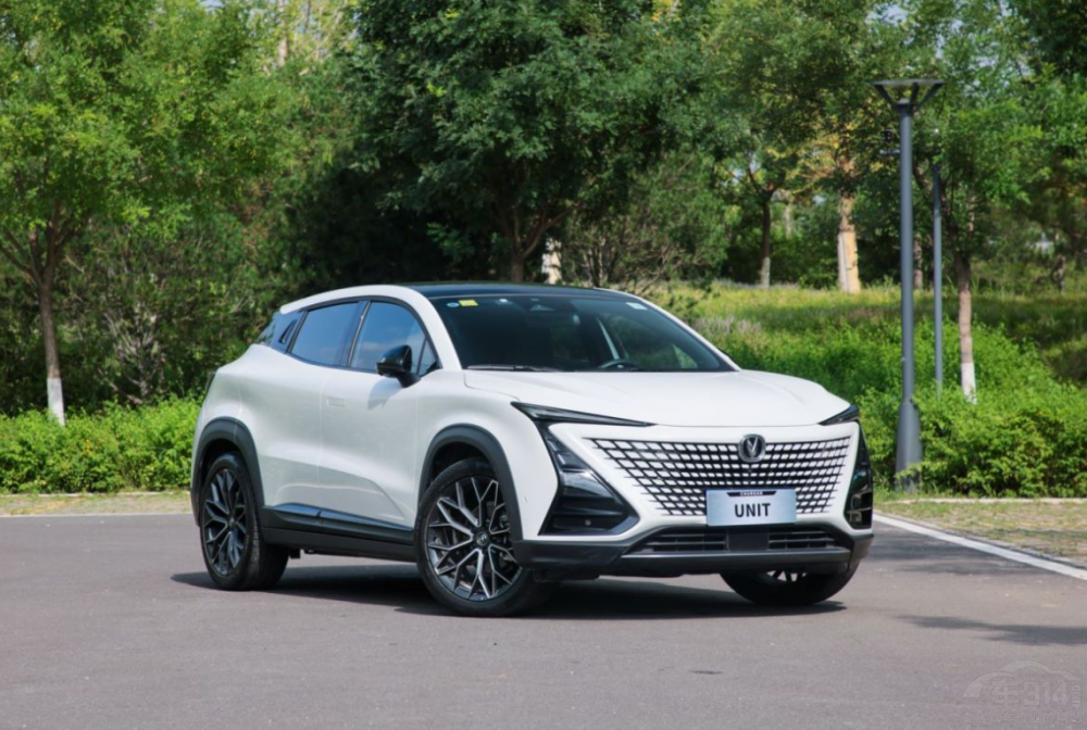 ����ħ��PK�L��UNI-T �l���ǡ������֮�x��