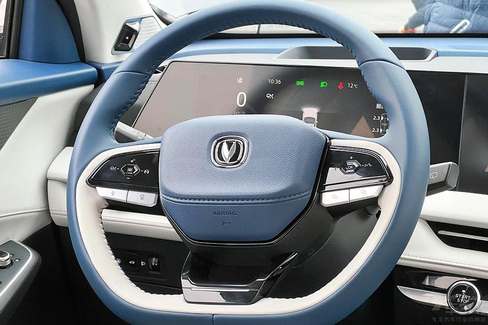 �L��CS75 PLUS�ܷ��c�֠���XC40һ�^����