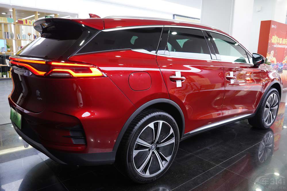 �P�c(di��n)8��(n��i)���ذ���܇ ȫ�¸���̽�U(xi��n)���I(l��ng)�