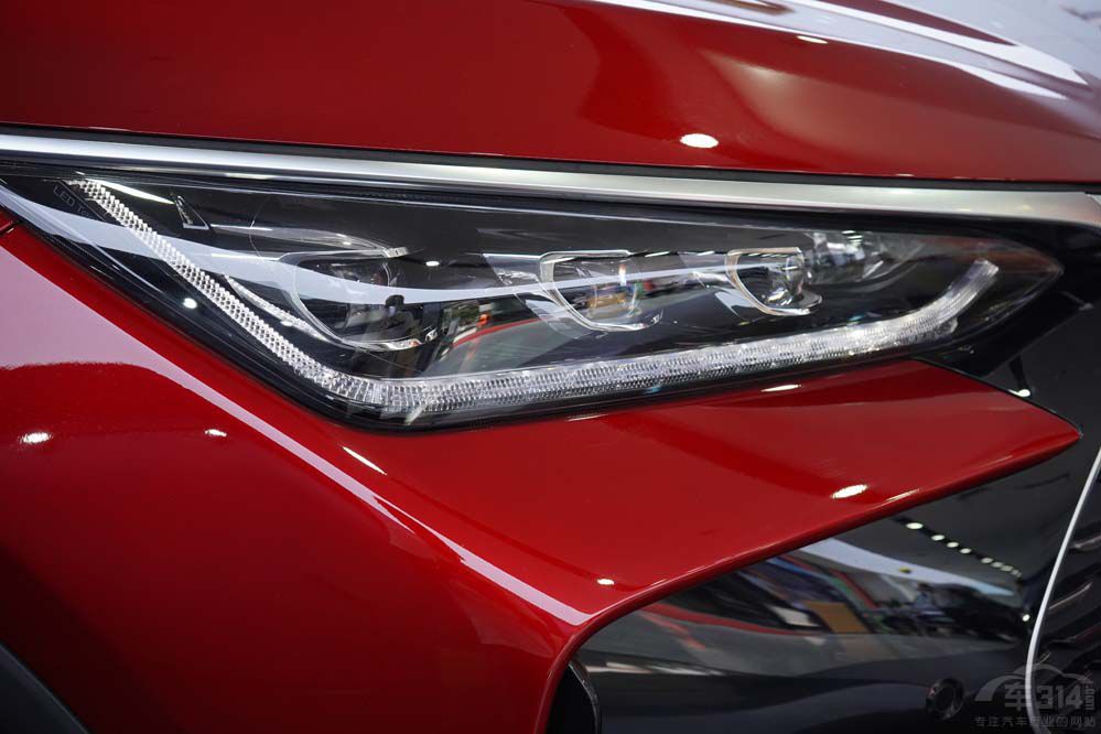 �P�c(di��n)8��(n��i)���ذ���܇ ȫ�¸���̽�U(xi��n)���I(l��ng)�