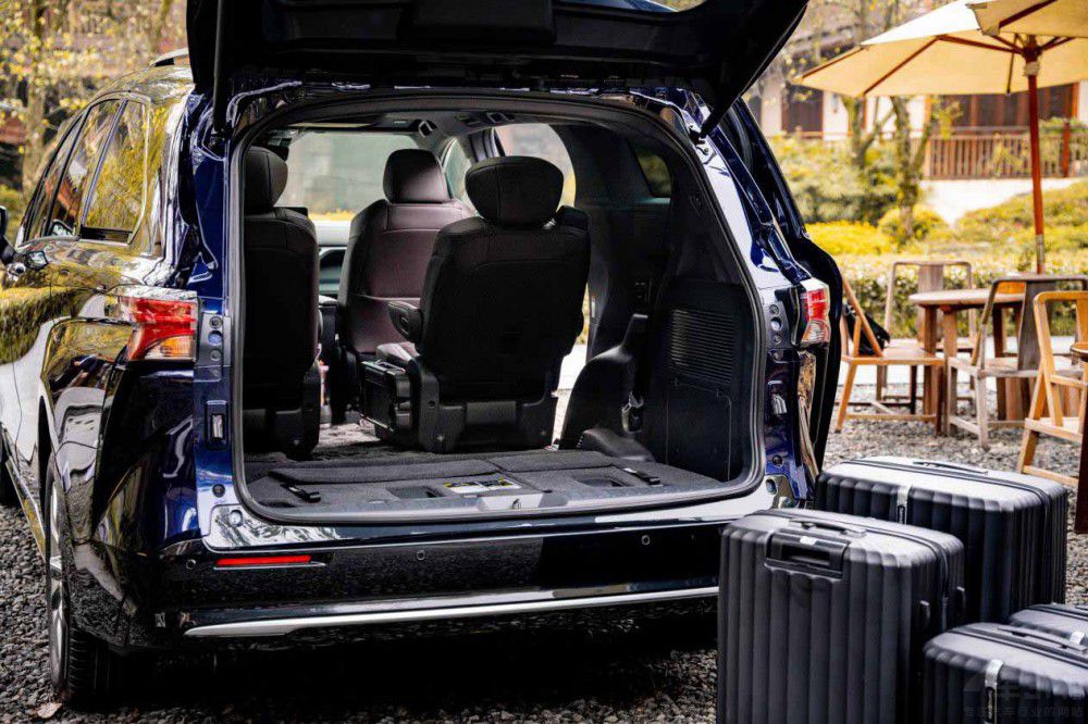 �߶�MPV���I(l��ng)���� �S��ِ��ԏ���߾���