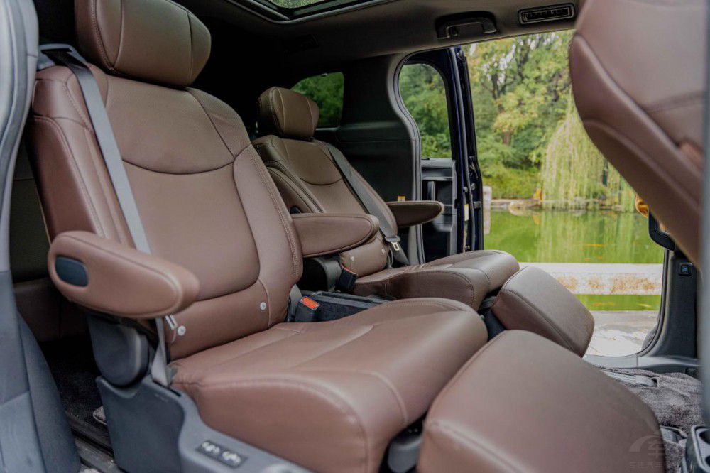 �߶�MPV���I(l��ng)���� �S��ِ��ԏ���߾���