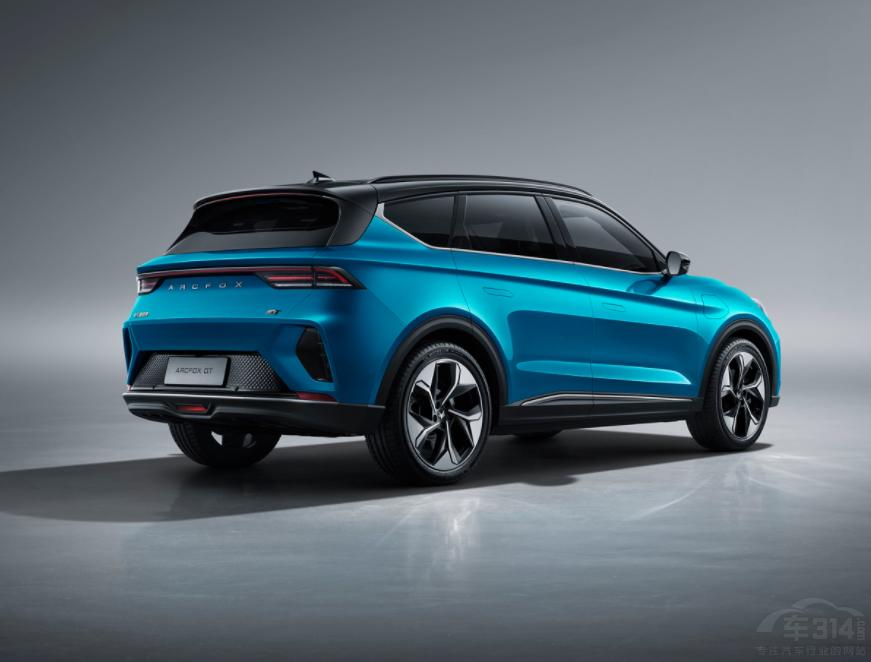 ��(w��n)��M5 EV�Ͱ�����T �l(shu��)�Ǽ���SUV�(y��u)�x