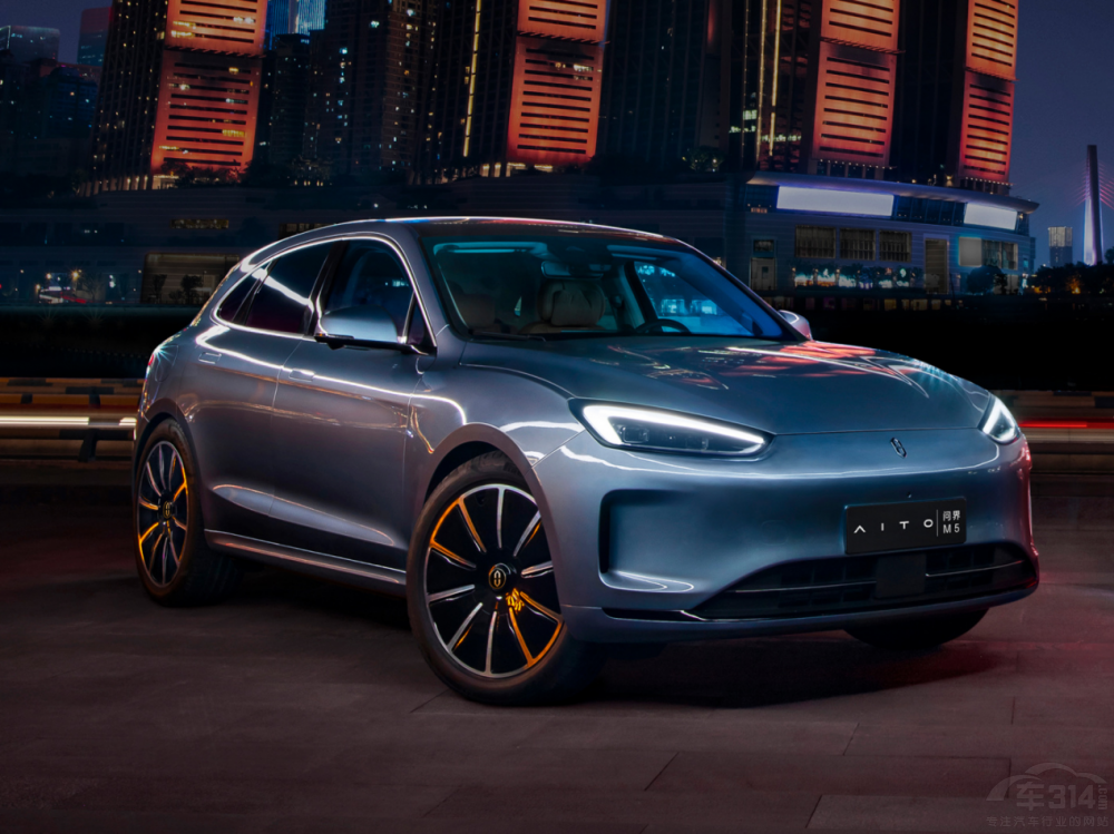 ��(w��n)��M5 EV�Ͱ�����T �l(shu��)�Ǽ���SUV�(y��u)�x