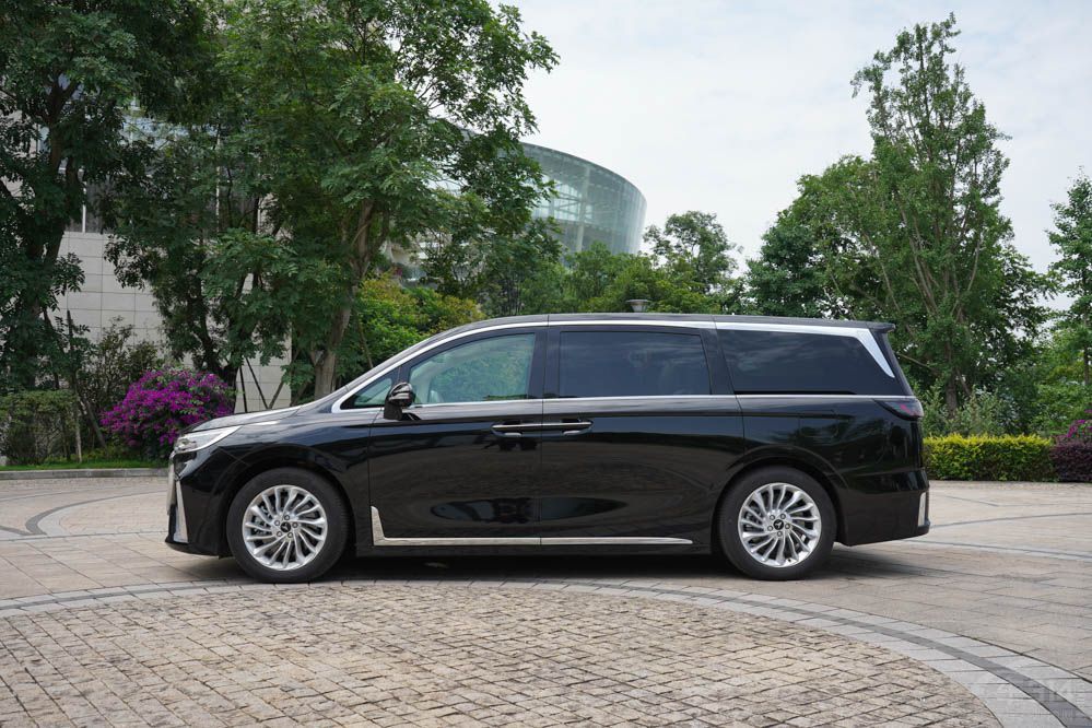 �߶�MPV�Ј��_ʼ��(n��i)�����v��D9�������