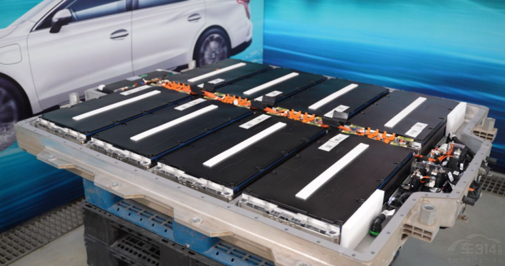 ����(n��i)�״����t��E-QM5�ɹ�����(zh��n)ˮ���е�