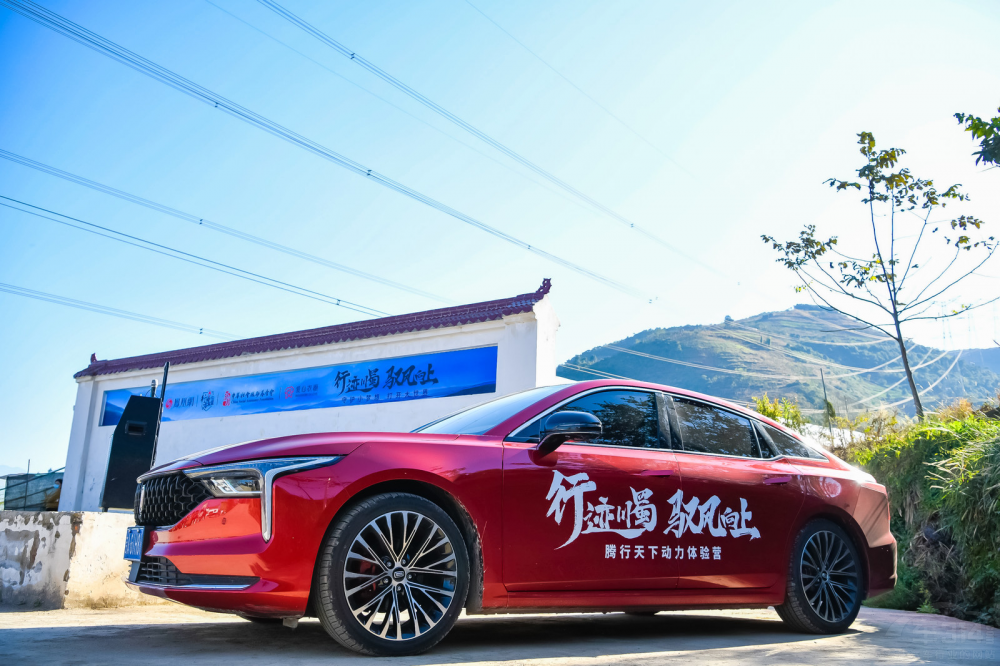 ���E���� �����g���� �c���vB70�S�L(f��ng)����