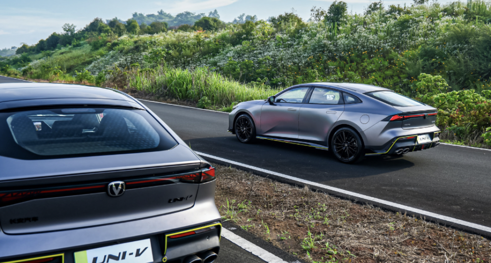 ��ȫ���ǡ������}�� ���x�L��UNI-VӲ�ˌ���