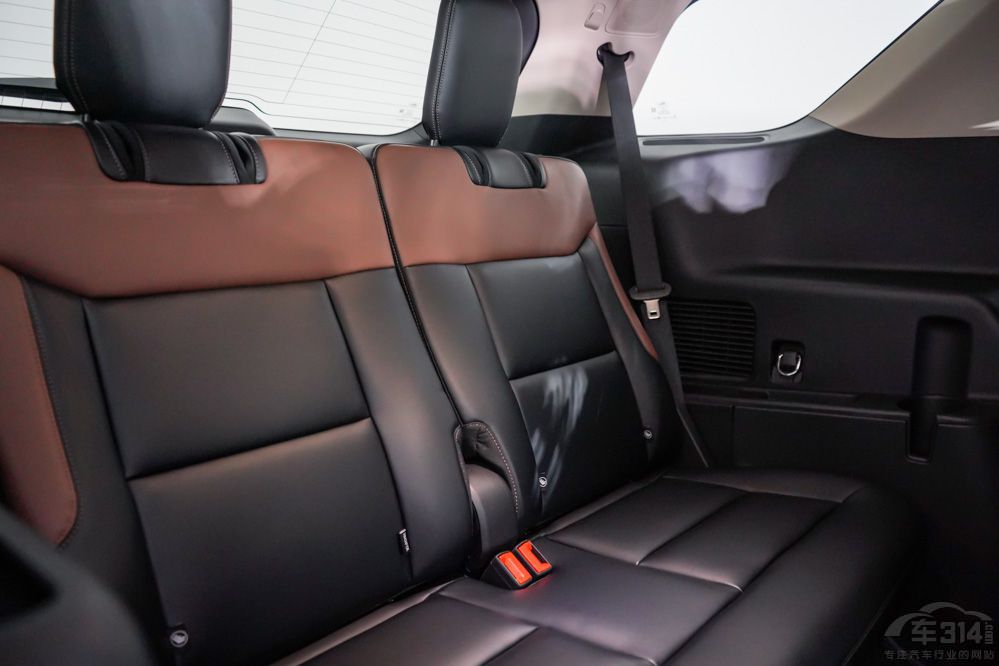 С�iG9��̽�U�� �l���д��ͼ���SUV���x��