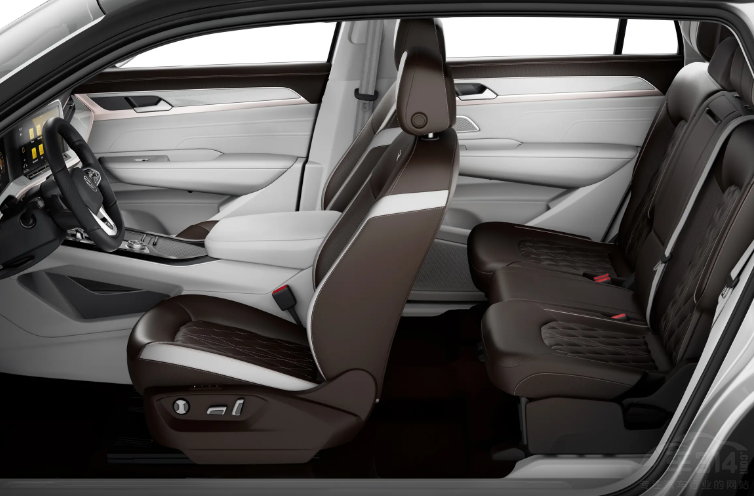 定位一致 風(fēng)格不同 坦克500對(duì)比大眾攬巡 定位一致 風(fēng)格不同 坦克500對(duì)比大眾攬巡