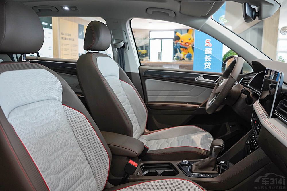 �r���� ����SUV�x�t��HS5߀��;�^L