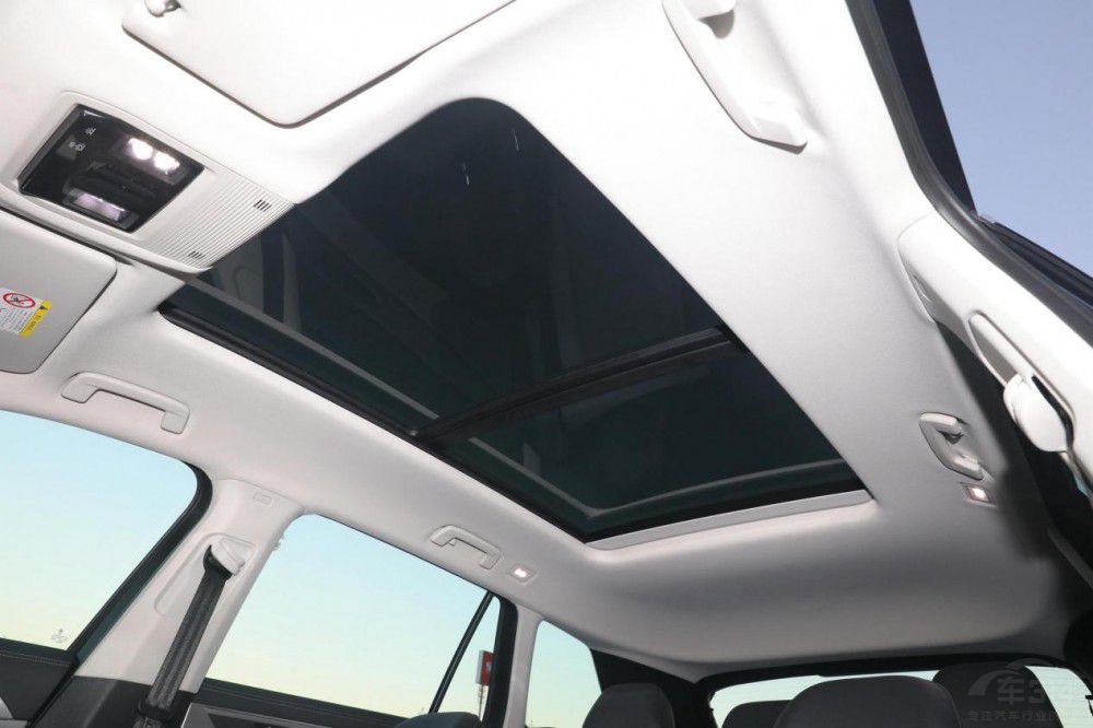 SUV�Ј�ӭ����M������ �󱊔�Ѳ�ж�����