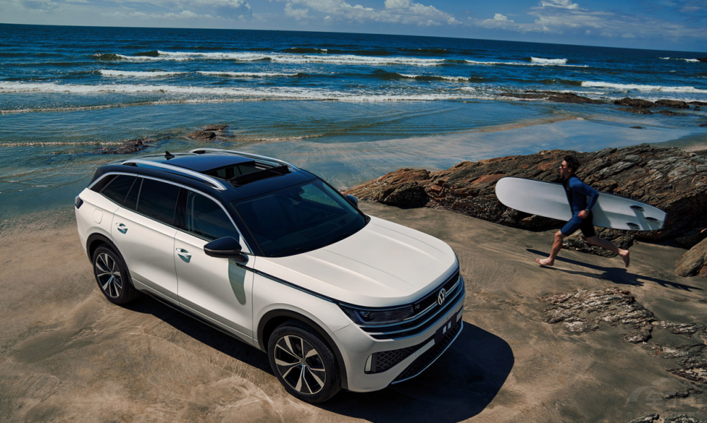 SUV�Ј�ӭ����M������ �󱊔�Ѳ�ж�����